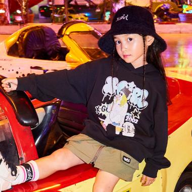 ガールイラストパーカー