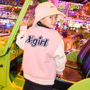 ロゴ刺しゅうスタジャン