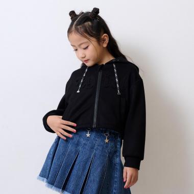 エンボスロゴダンボールショートジップパーカー