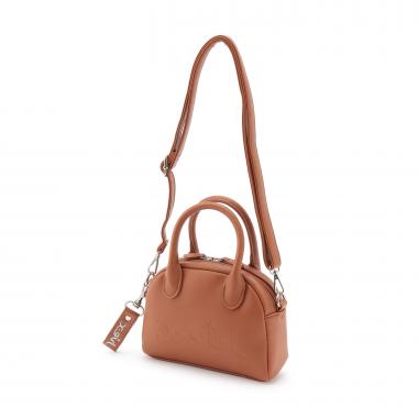 ロゴ型押し合皮ショルダーバッグ