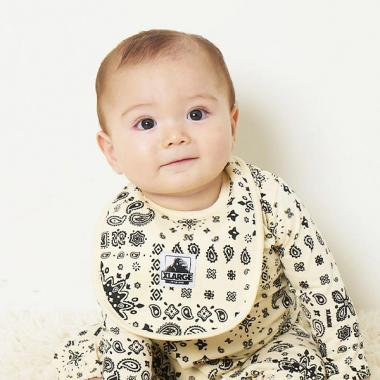 総柄ペイズリースタイ