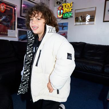 リバーシブル中綿ブルゾン