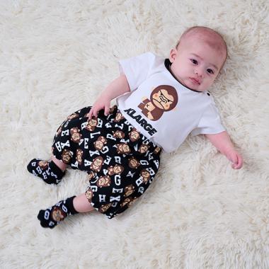 総柄ファニーゴリラ半袖ベビーセットアップ