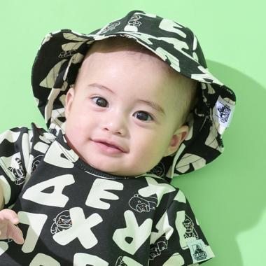 総柄ファニーゴリラベビーハット