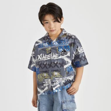 スプレーアート総柄半袖シャツ