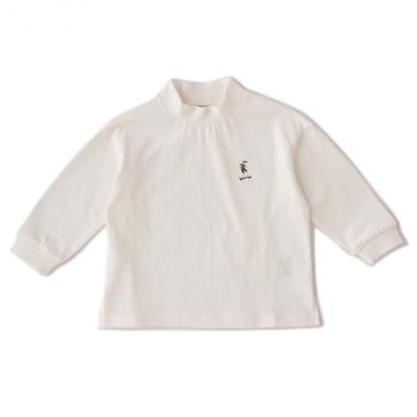 スケーター刺しゅうボトルネックTシャツ