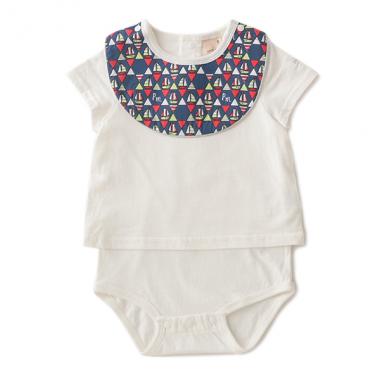 スタイつきロンパース