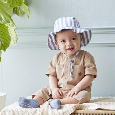 ポケットつきカバーオール