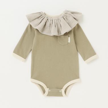 スタイつきロンパース