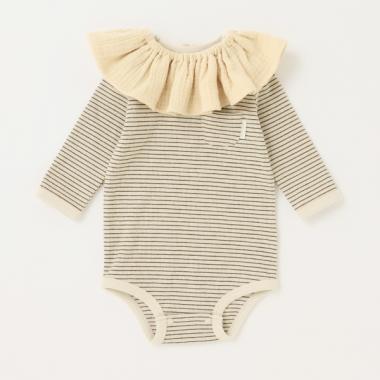 スタイつきロンパース