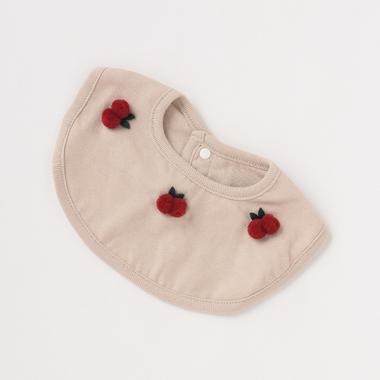 チェリーモチーフつきスタイ