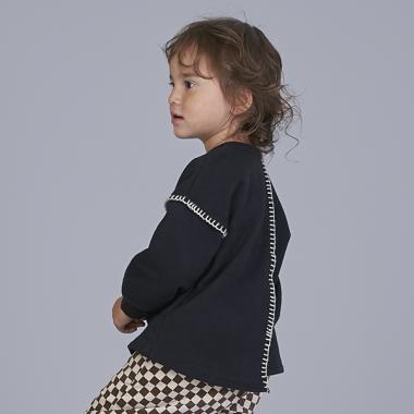 ステッチトレーナー