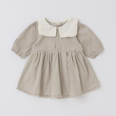 衿つきレースロンパース