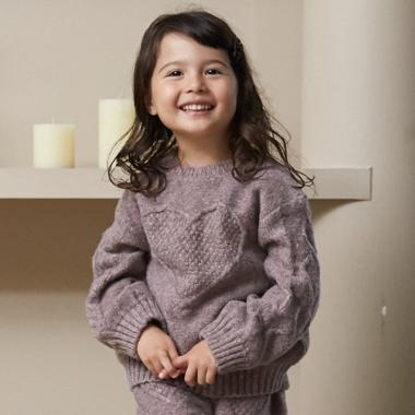 【リンク】ハートケーブルニット