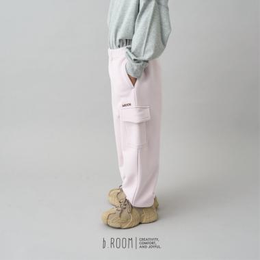 【デイリースタンダードウェアシリーズ】【吸水速乾】ゆったりシルエットのカーゴスウェットパンツ